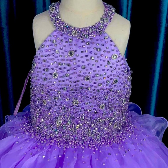 Stunning purple pageant dress - Picture 1 of 4